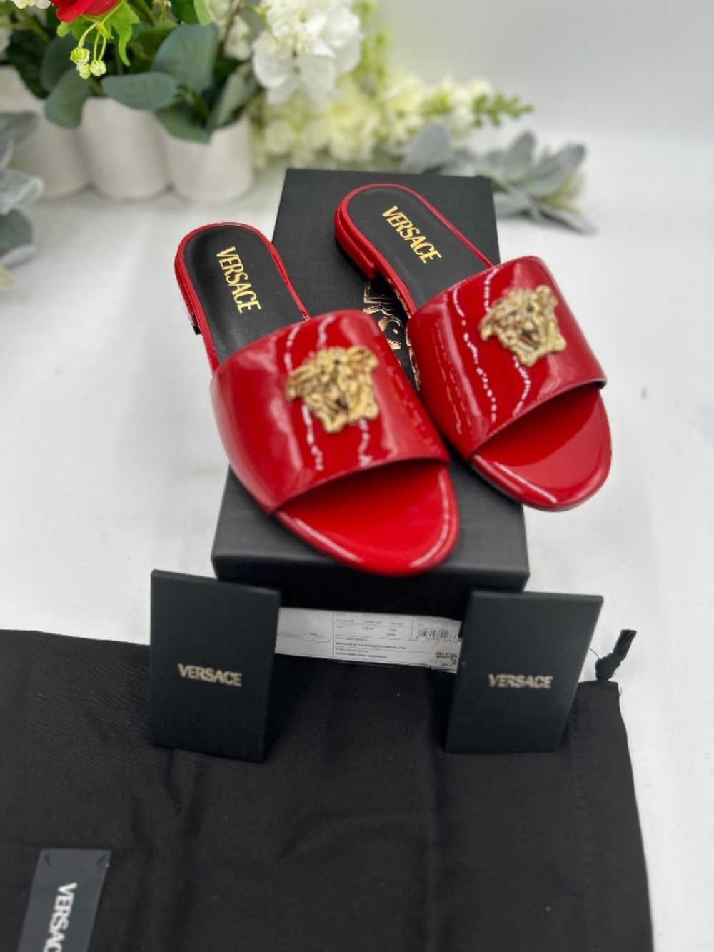 Women’s Versace Medusa patent leather slides. Size 36. Made in Italy. - Picture 4 of 10